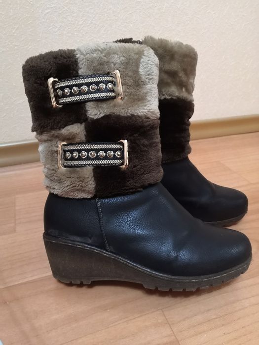 Продам обувь размер 37-38