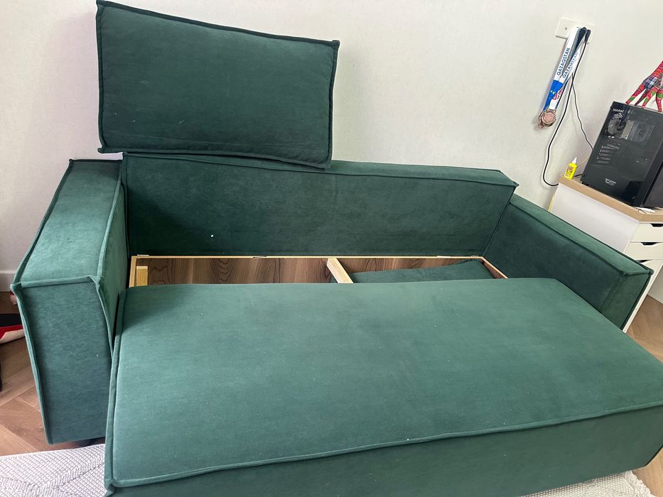 Продам  диван , кровати