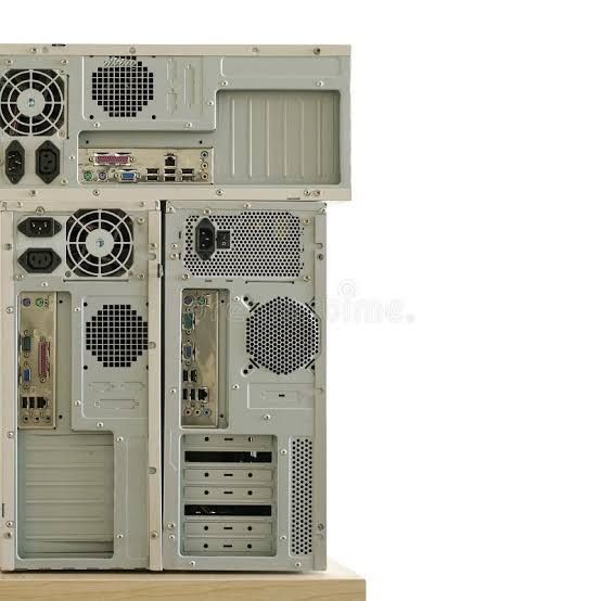 Reciclam placi, procesoare, rami,pini auriți, calculatoare, laptopuri, telefoane vechi etc