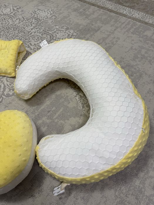 Подушка для кормления