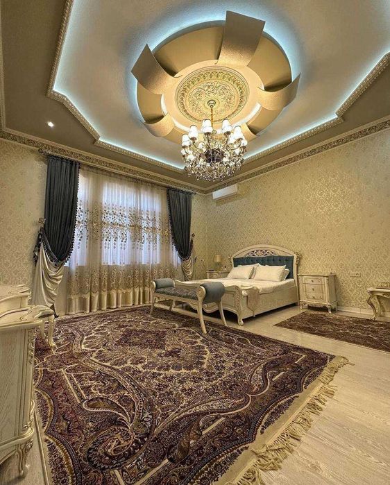 R1 Сдаётся Участок на Яккасарайском р-не, ор-р Гостиница Россия!