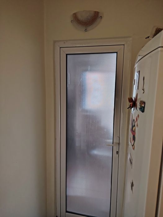 Vând apartament cu doua camere