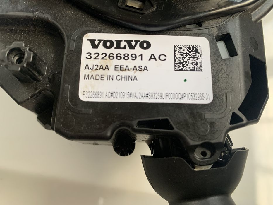 Лост фарове и чистачки за Volvo xc90