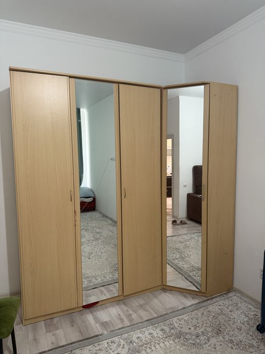 Продается шкаф шифонер