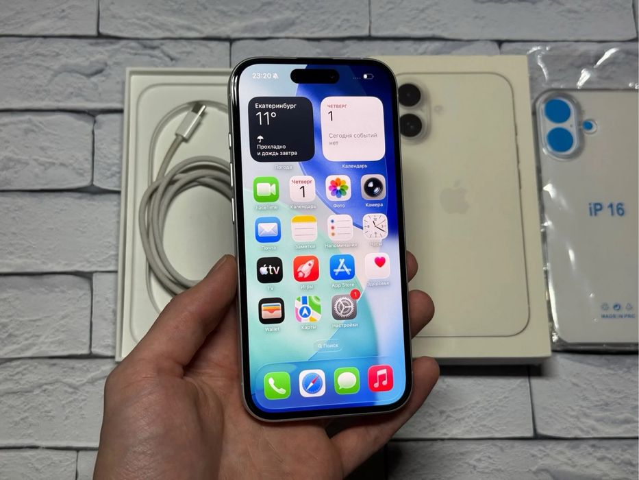 iphone 16 в заводском состояний