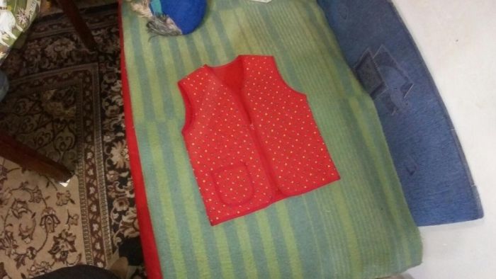 Продам свитера на 5-6 из Европы лет