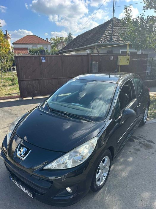 Peugeot 207 – 2010 | 2 uși | Benzină | 1.4