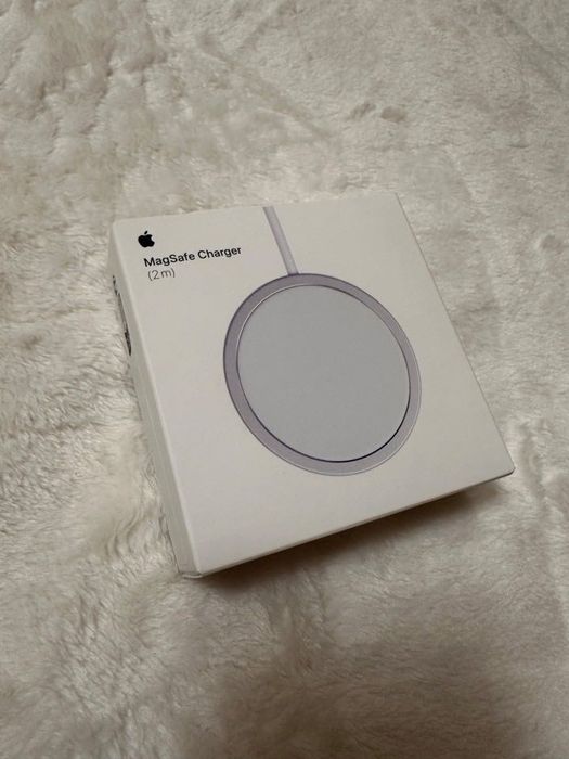 MX6Y3ZM/A Apple iPhone MagSafe Charger (2 m)