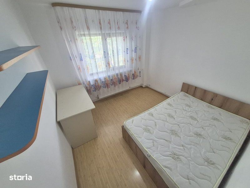Apartament 3 camere zona Nicolina - Podu Ros