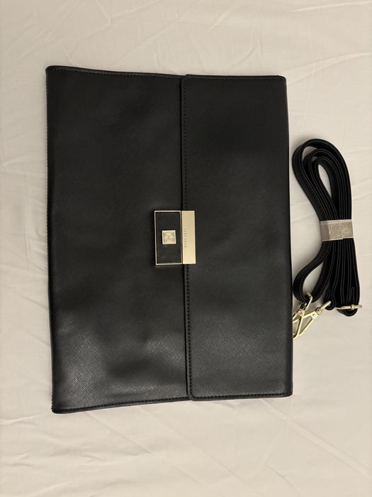 Geanta neagra Coccinelle nepurtata