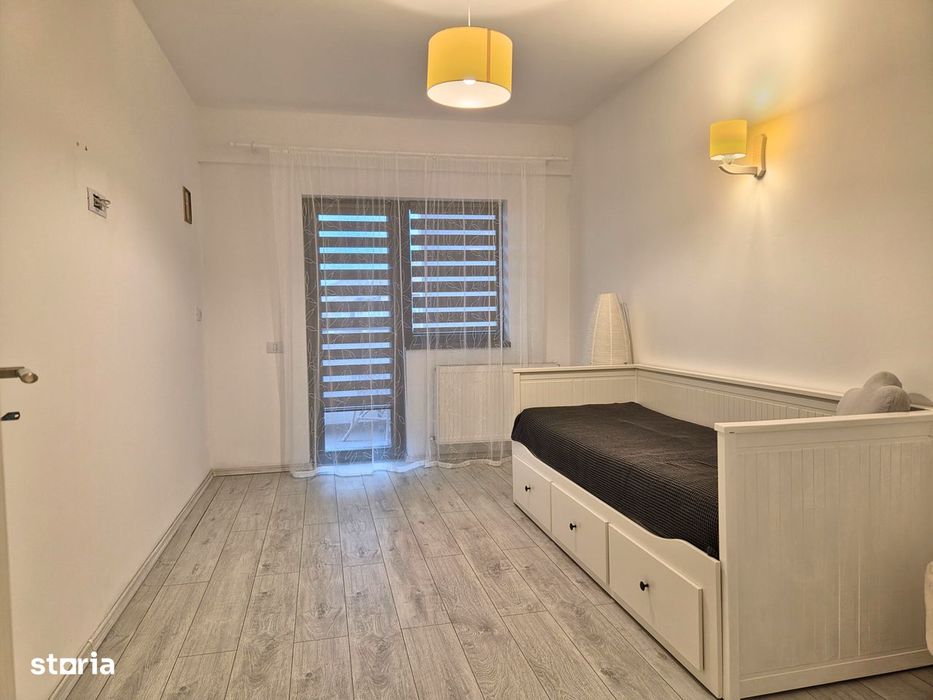 De Inchiriat 3 Camere | 100 Mpu | Parcare Privata | Renovat |