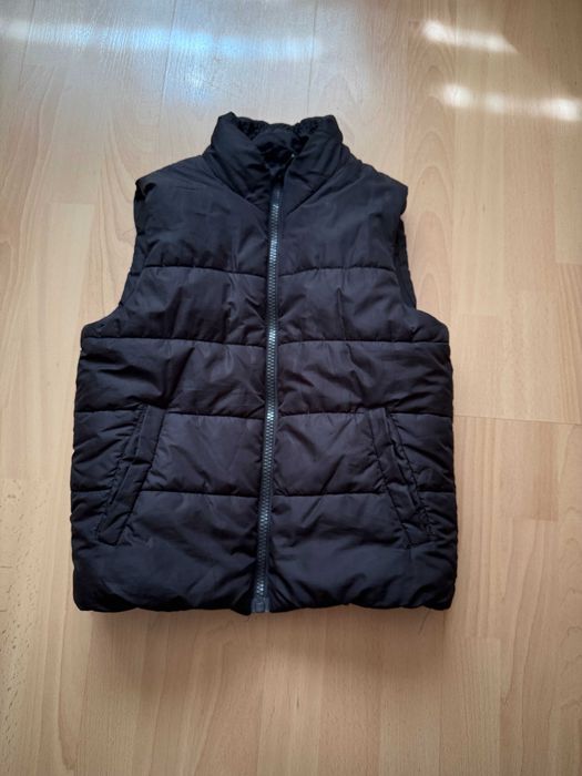 Черно детско елече H&M – размер 134/140