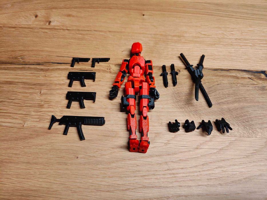 Екшън фигура Dummy 13 + комплект оръжия и аксесоари — пълен сет