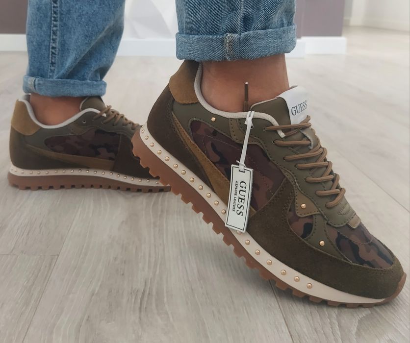 Оригинални маратонки GUESS, 38.