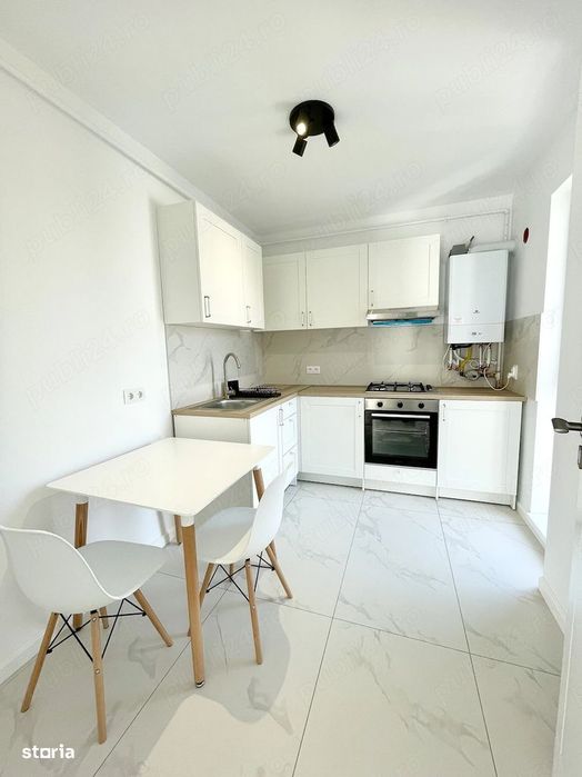 Apartament spatios cu o camera, 38 mp, balcon, zona Teilor — fotografia 1