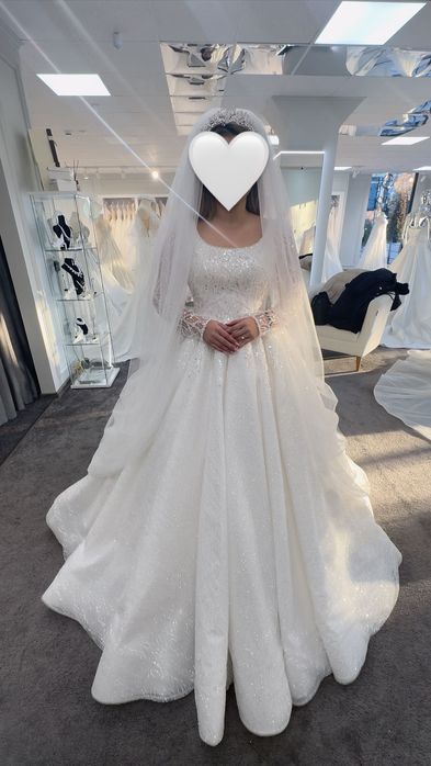 Vând rochie de mireasă