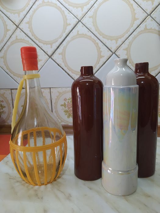 Антикварные бутылки советских времен