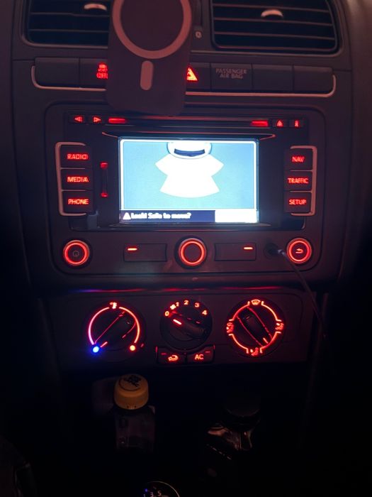 Volkswagen Polo 2014, 1.2Tdi Euro 5, Navigatie, Senzori parcare