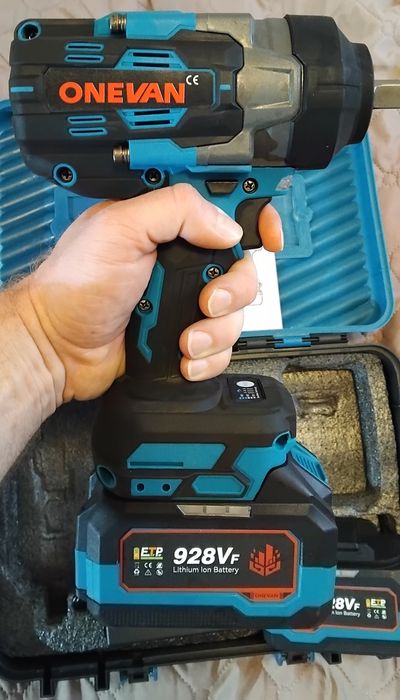 Гайковерт ONE VAN 2800 Nm, Безчетков мотор!