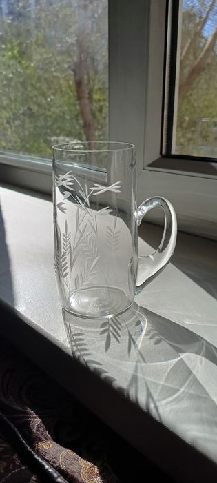 Хрустальные вазы, салатники,кружки...