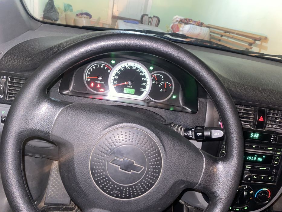 Lacetti 1.8 2011 yil 32000 km prabeg