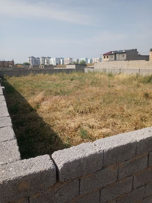 Продаётся земельный участок  в Янгихаете, ориентир Минерва Сити