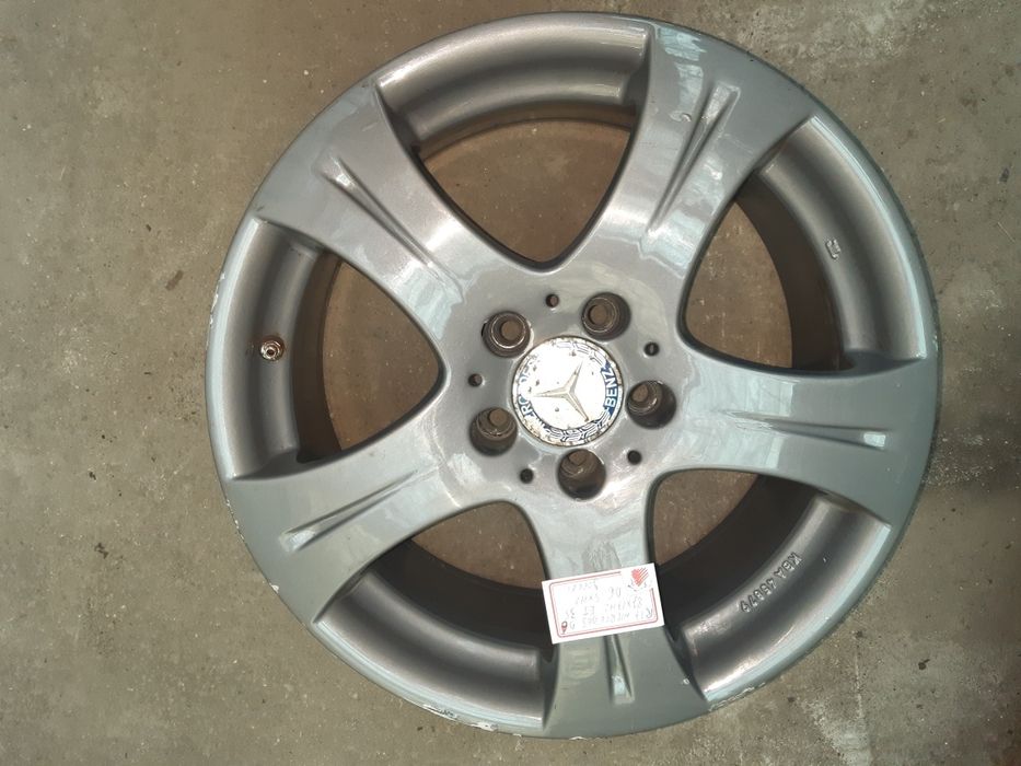 Vand set jante aliaj R17 Mercedes originale 8j ×17H2  et 35   5×112