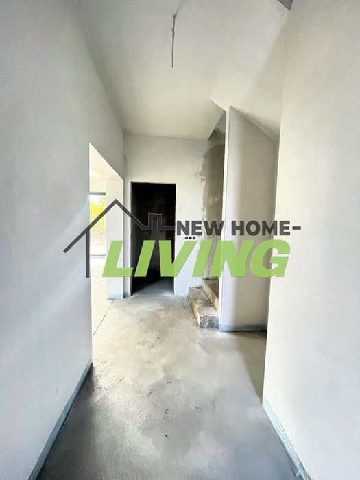 Продава се Къща в с. Марково, Област Пловдив - 212 кв.м за 1392 €/кв.м - Снимка #2