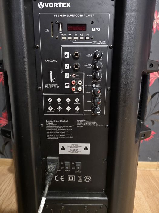 Boxa activa 2x15inchi