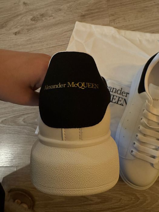 Adidasi Alexander Mq