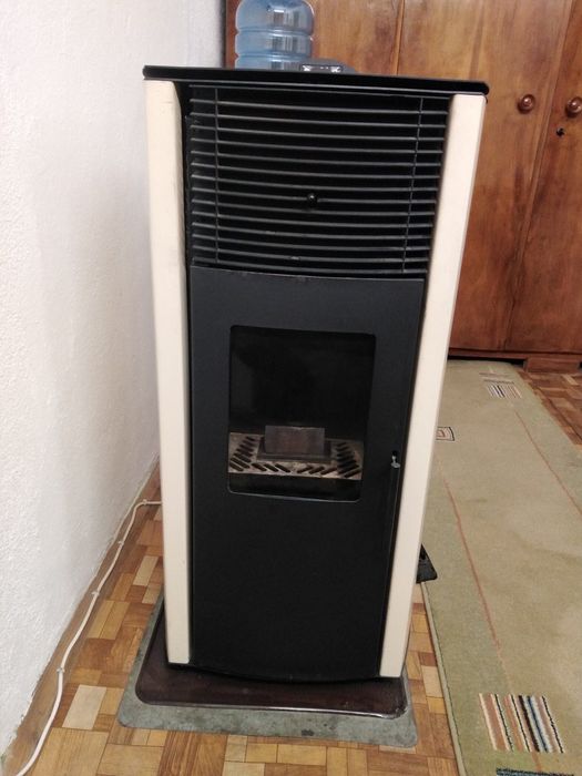 Пелетна камина Burnit