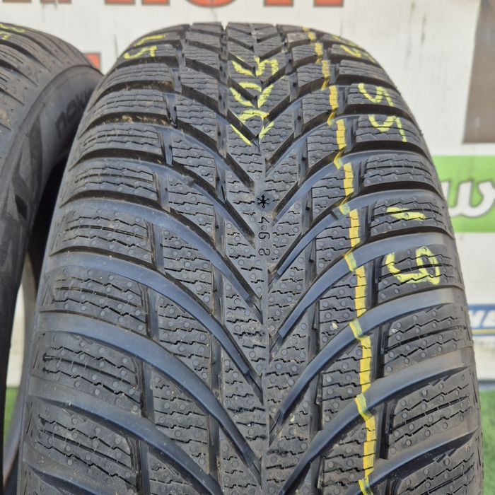 235 55 19 Nokian noi de iarnă