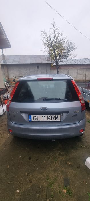 Vând Ford Fiesta 2007 1.4 diesel 68 cp.