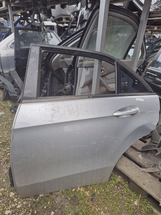Mercedes/ Врата задна лява за Мерцедес Е класа W212