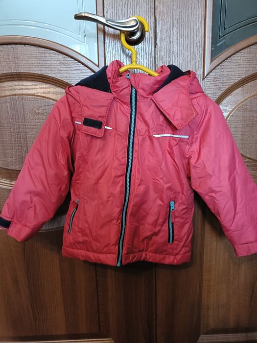 Куртка на девочку