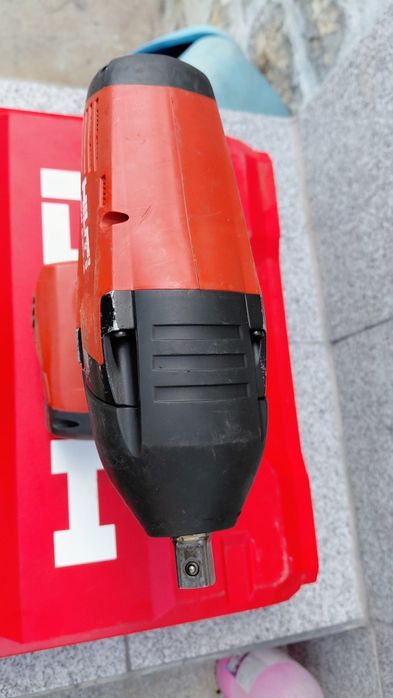 Hilti SIW 22T-A  Гайковерт