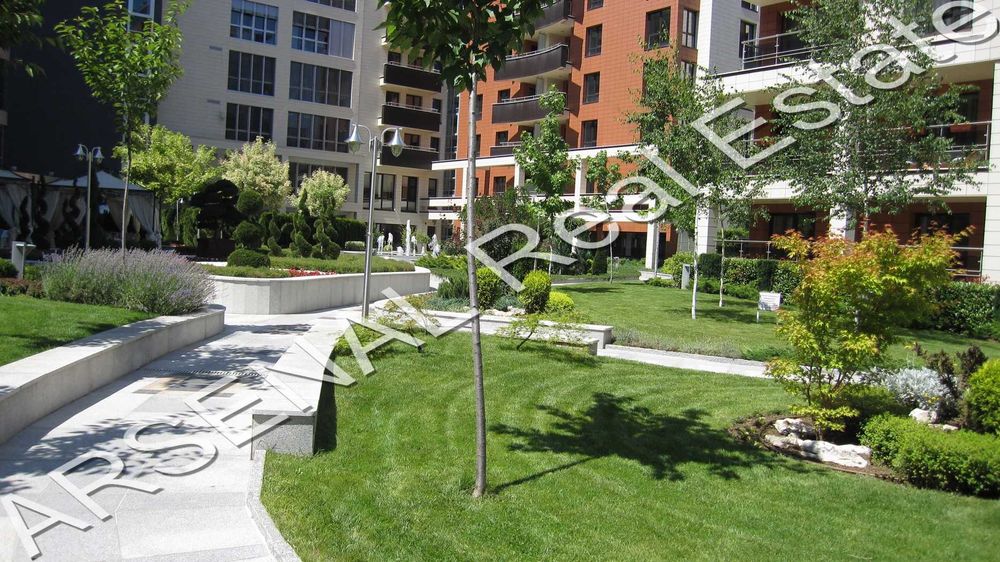 Дава се под наем Двустаен апартамент в София, Изток - 70 кв.м за 750 € - Снимка #10