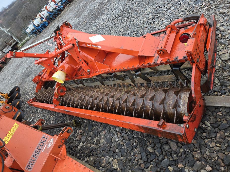 Freza Grapa Rotativa Kuhn HR 4001D