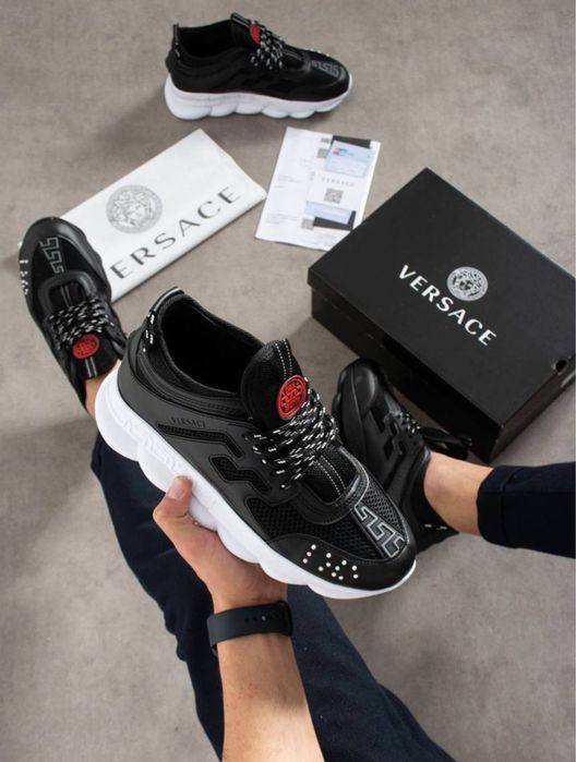 Adidasi versace universali