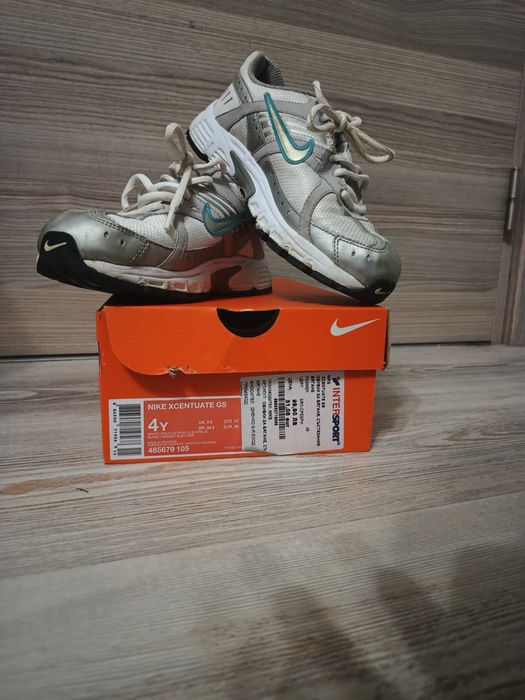 Дамски обувки 37 номер. ELON&ODD,  ZARA, Nike