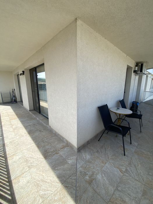 Inchiriez, de inchiriat Apartament cu 2 camere si terasa