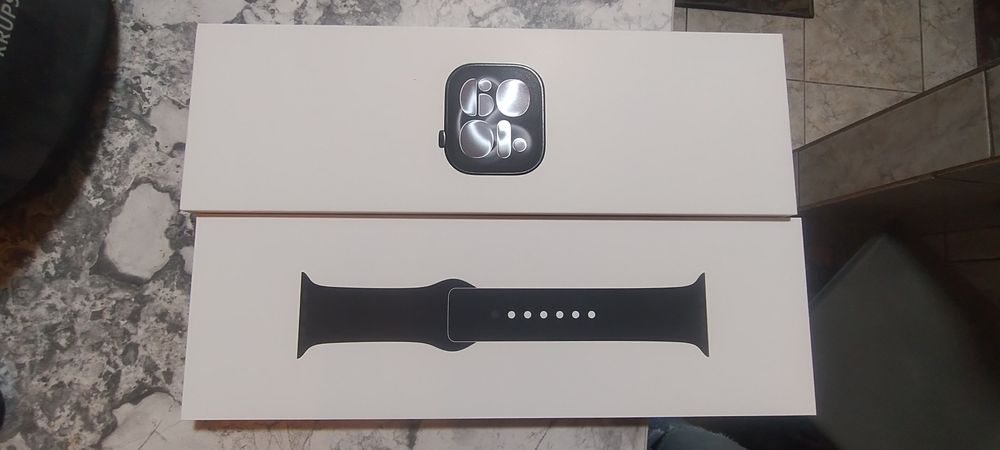 Vand Apple watch negru,sigilat