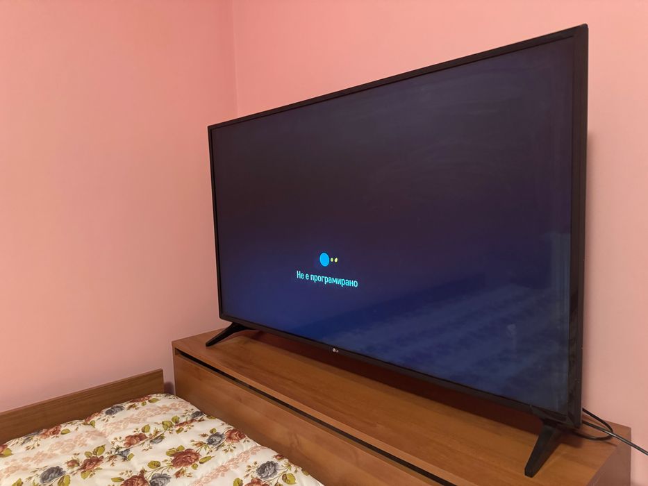 Продавам SMART телевизор LG 49 инча