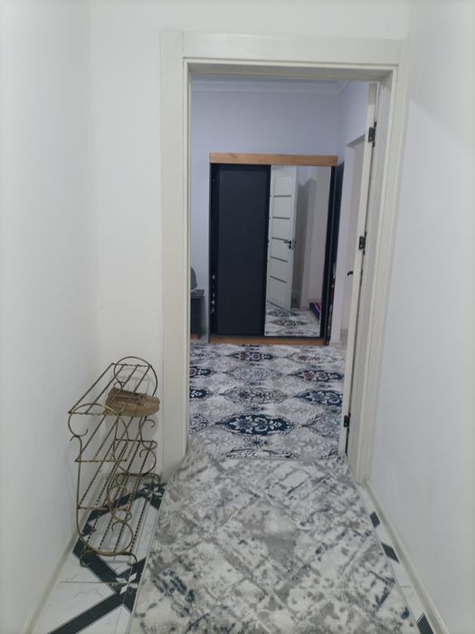 Ijarachining kvartira uchun puli yoq edi va jinsiy aloqa qilishga majbur boldi.