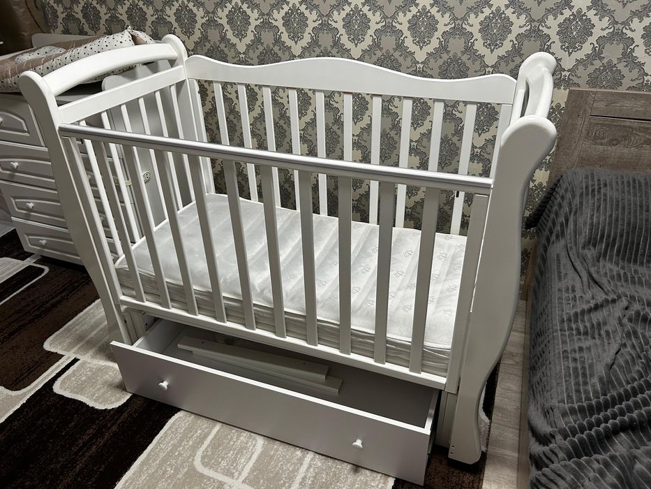 Кроватка детская