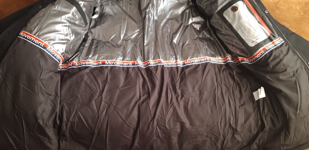 Продам новый пуховик