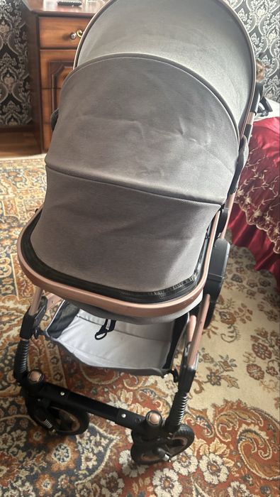 Продам срочно коляску