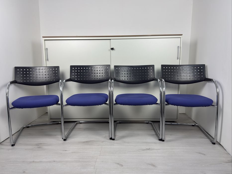 конферентни и посетителски Офис столове  за комфорт и ергономия;