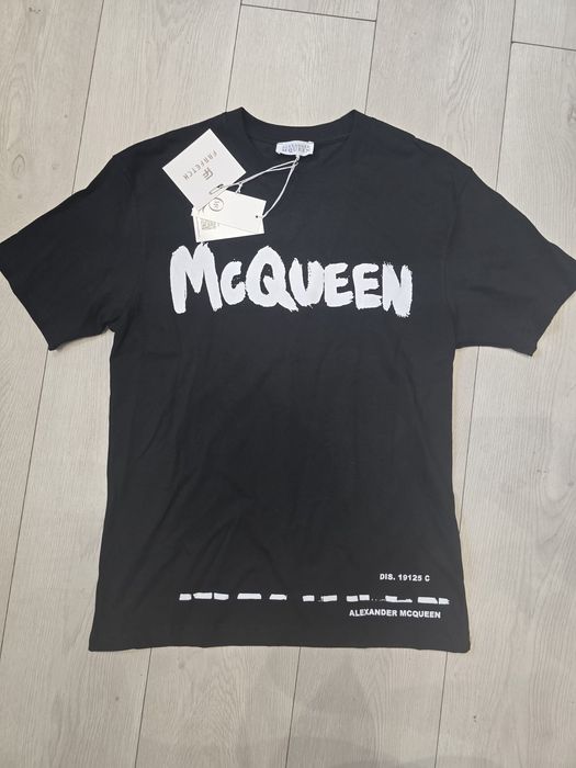 Lichidare de stoc ,tricouri diverse