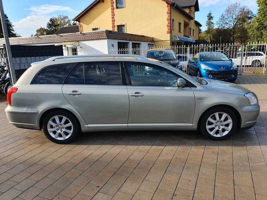 на части Toyota Avensis D-CAT/D4D 2.0 1CD(Тойота Авенсис na chasti)